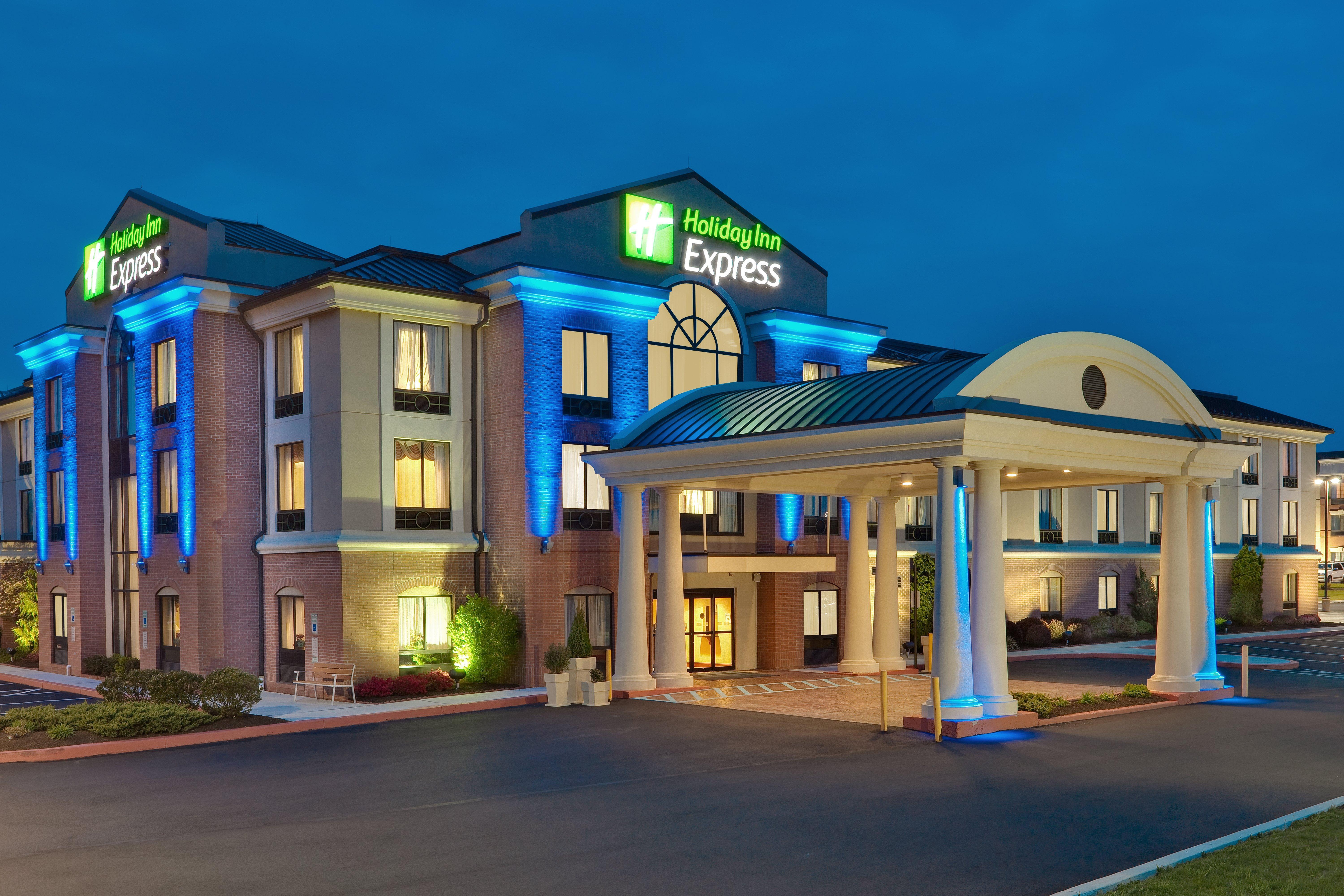 Holiday Inn Express And Suites - Quakertown, An Ihg Hotel Exterior photo